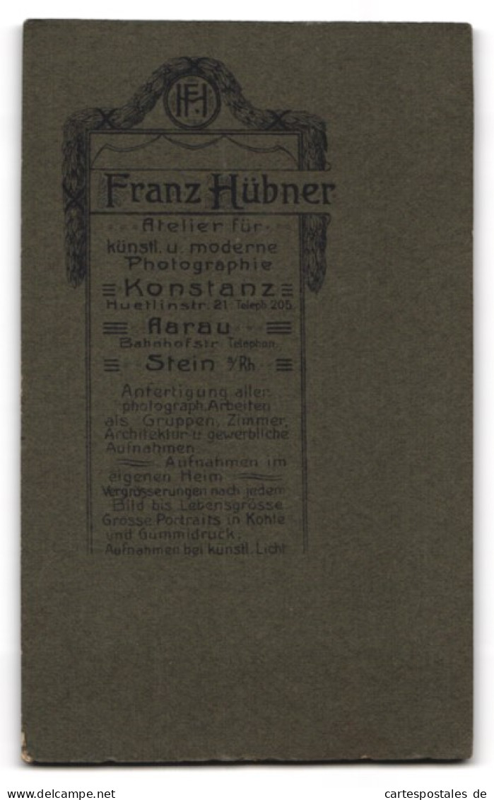 Fotografie Fr. Hübner, Konstanz, Huetlinstr. 21, Bürgerliche Dame Im Schwarzen Kleid Mit Puffärmeln  - Personnes Anonymes