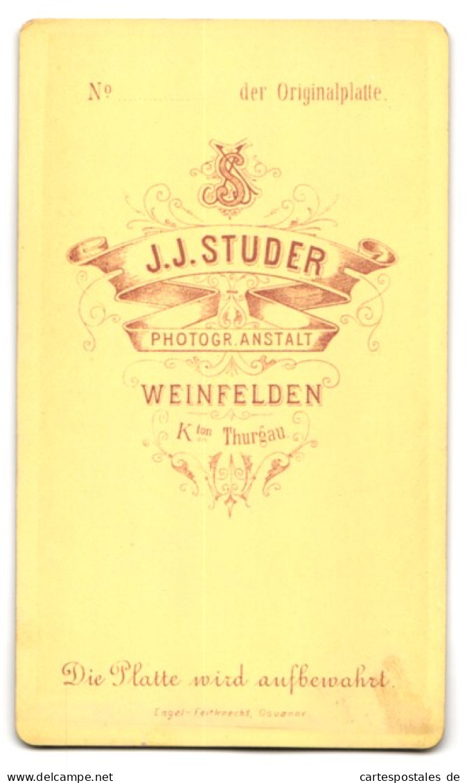 Fotografie J. J. Studer, Weinfelden, Bürgerlicher Herr Mit Bart Im Schwarzen Eleganten Anzug  - Anonymous Persons