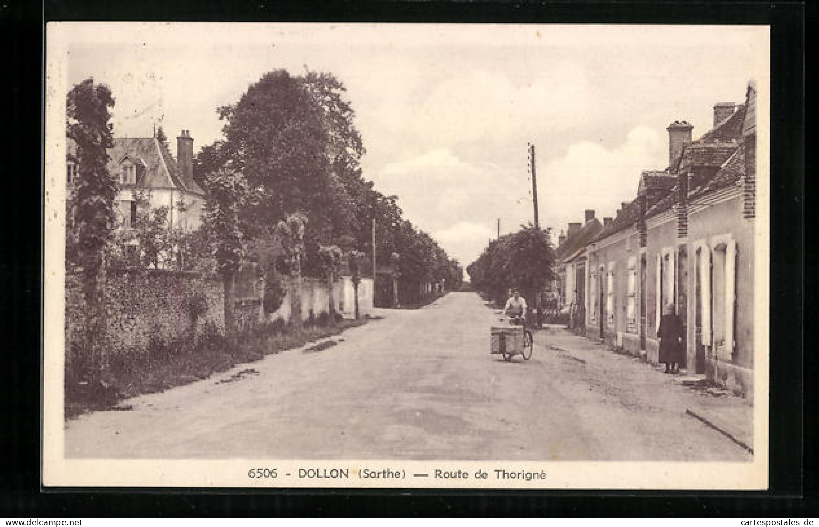 CPA Dollon, Route De Thorigne  - Autres & Non Classés