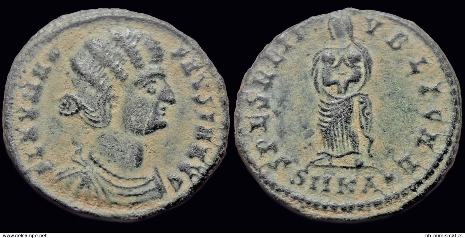 Fausta ,Augusta AE Follis Fausta Standing Front - The Christian Empire (307 AD To 363 AD)