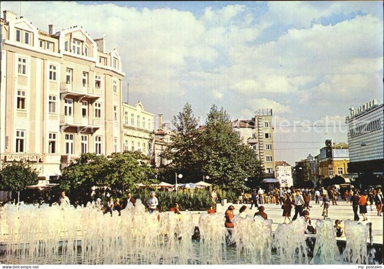 72559627 Varna Warna Brunnen Im Stadtzentrum Varna - Bulgaria