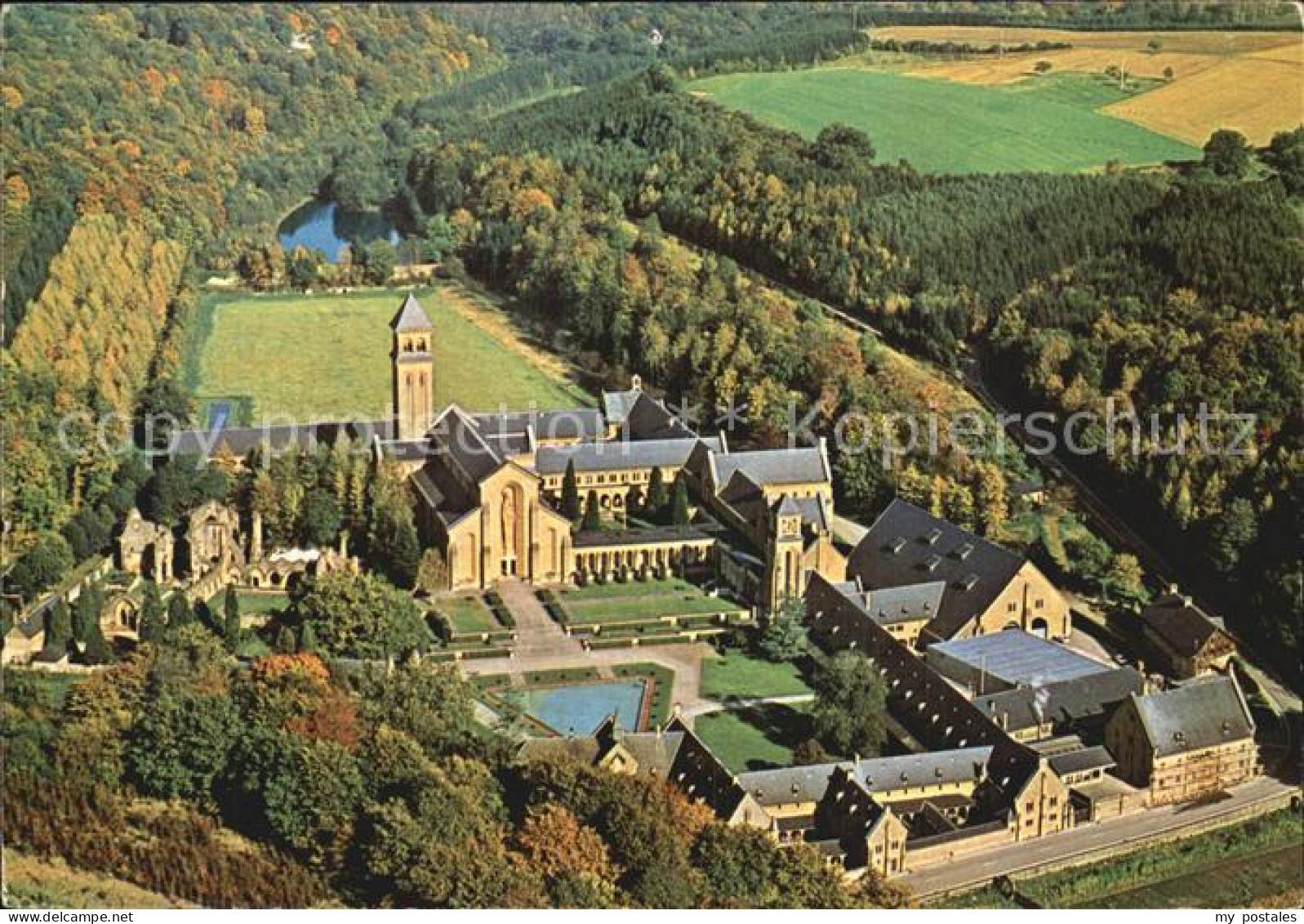 72557657 Abbaye D Orval Kathedrale Luftbild Abbaye D Orval - Autres & Non Classés