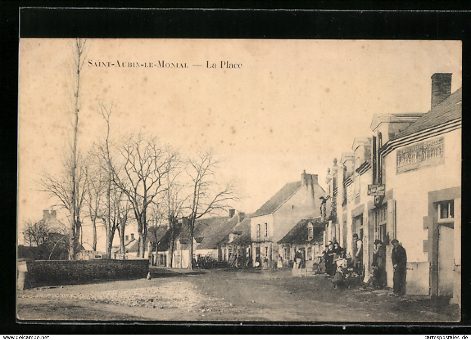 CPA Saint-Aubin-le-Monial, La Place  - Autres & Non Classés