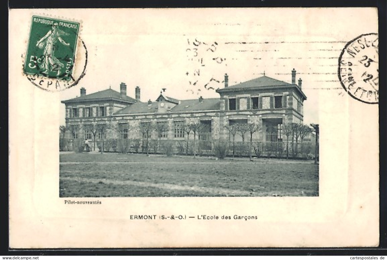 CPA Ermont, L`Ecole Des Garcons  - Ermont-Eaubonne
