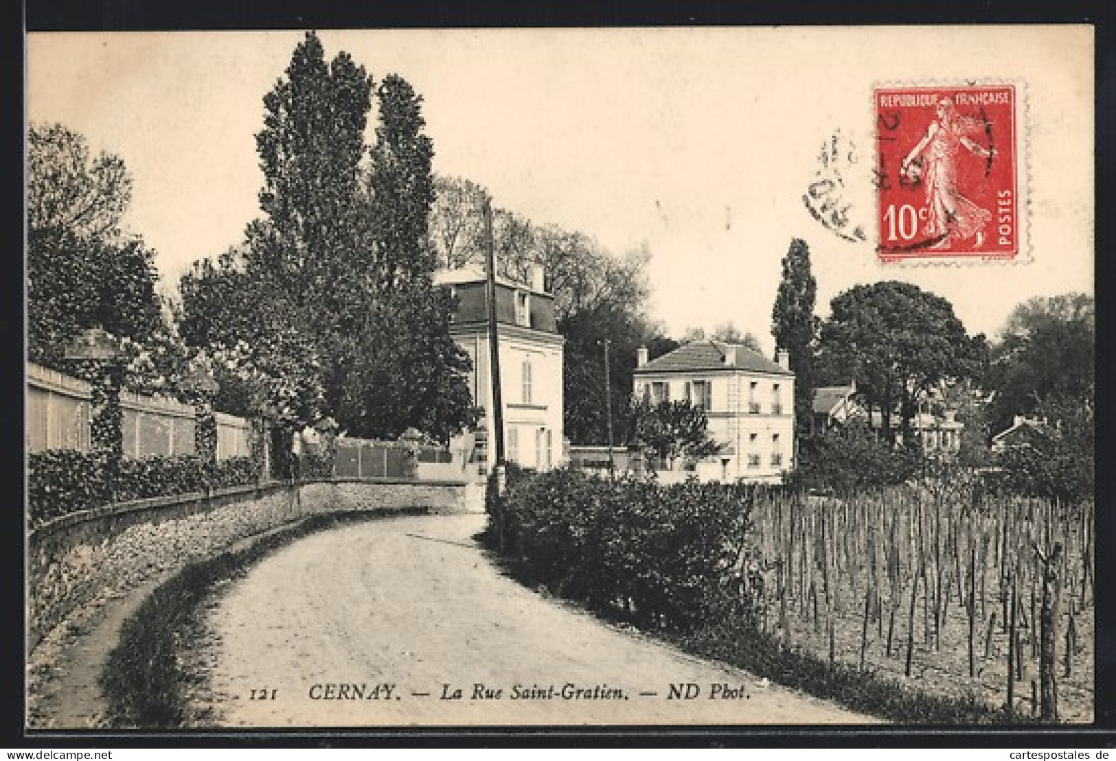 CPA Cernay, La Rue Saint-Gratien, Vue De La Rue  - Saint Gratien