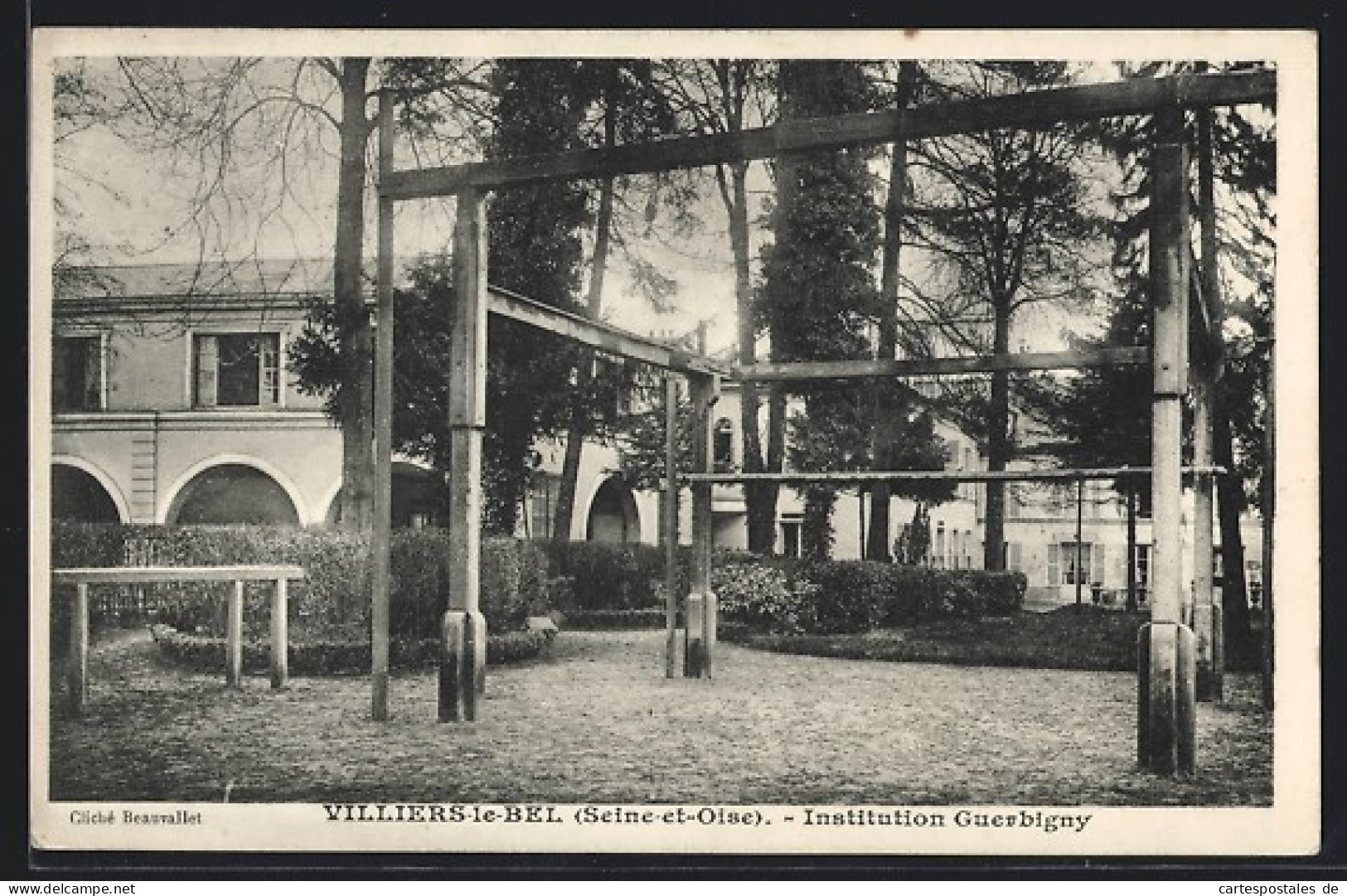 CPA Villiers-le-Bel, Institution Guerbigny  - Villiers Le Bel