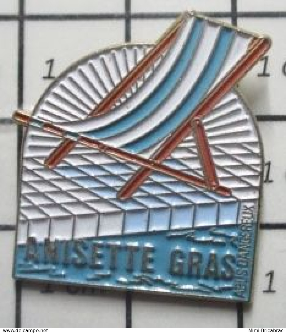 1818A Pin's Pins / Beau Et Rare /  BOISSONS / ANISETTE GRAS PISCINE CHAISE LONGUE TRANSAT' - Bevande
