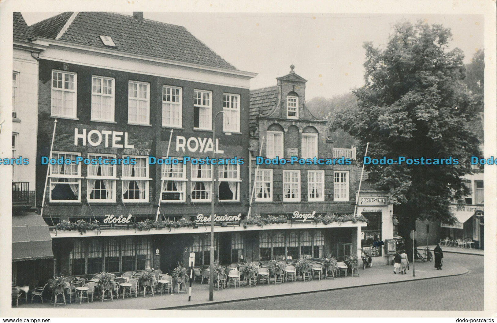 R008530 Hotel Cafe Restaurant Royal. Visstraat. RP - Monde