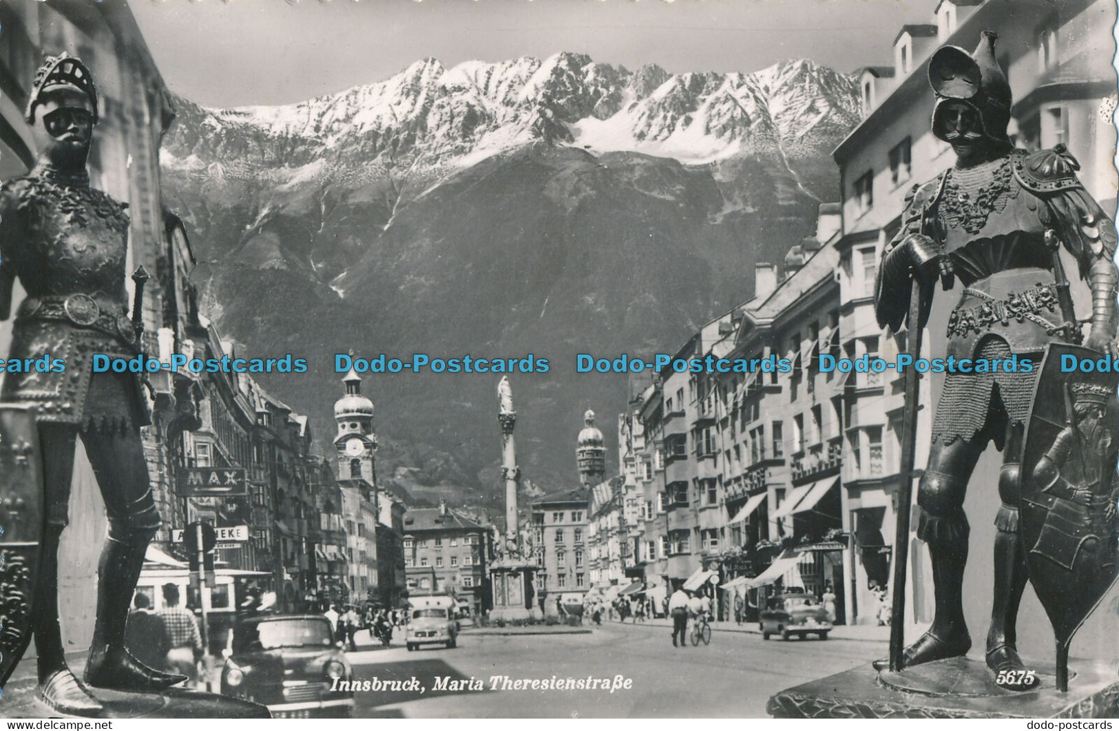 R009579 Innsbruck. Maria Theresienstrasse. Chizzali. RP. 1956 - Monde