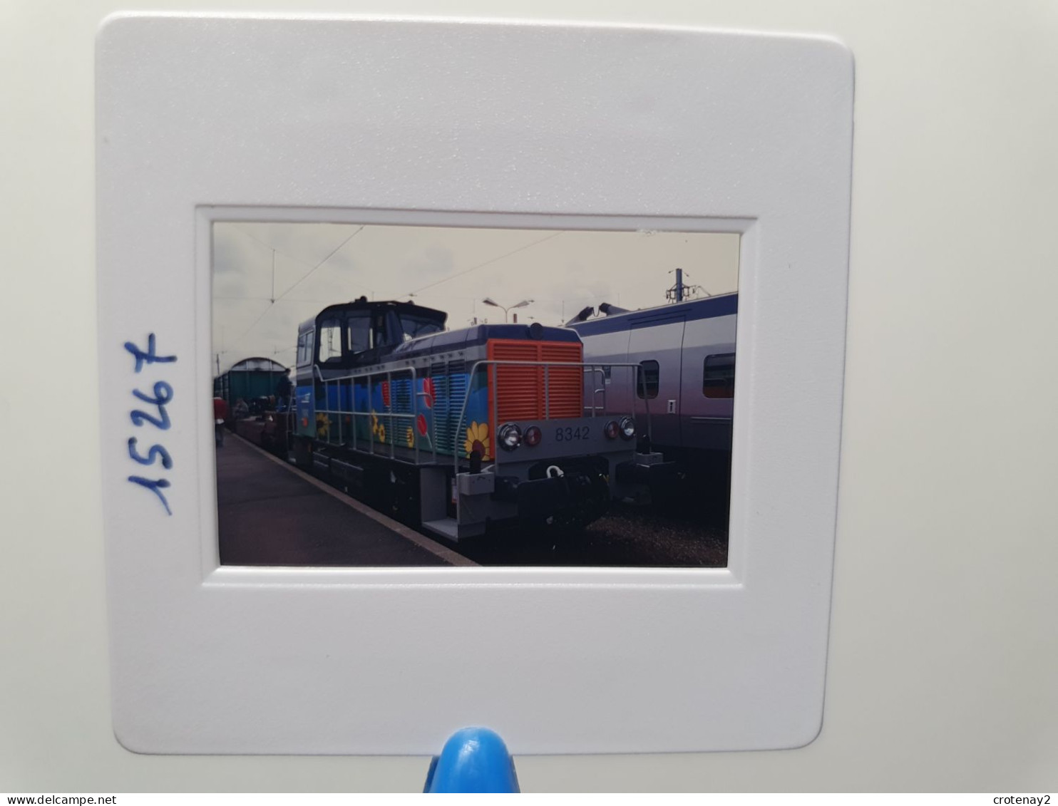 Photo Diapo Diapositive Slide Originale TRAINS Wagon Locotracteur SNCF Y 8342 Le 11/09/1998 VOIR ZOOM - Diapositive