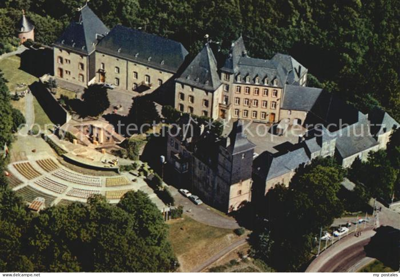 72548876 Wiltz_Luxembourg Fliegeraufnahme Chateau Et Theatre - Autres & Non Classés