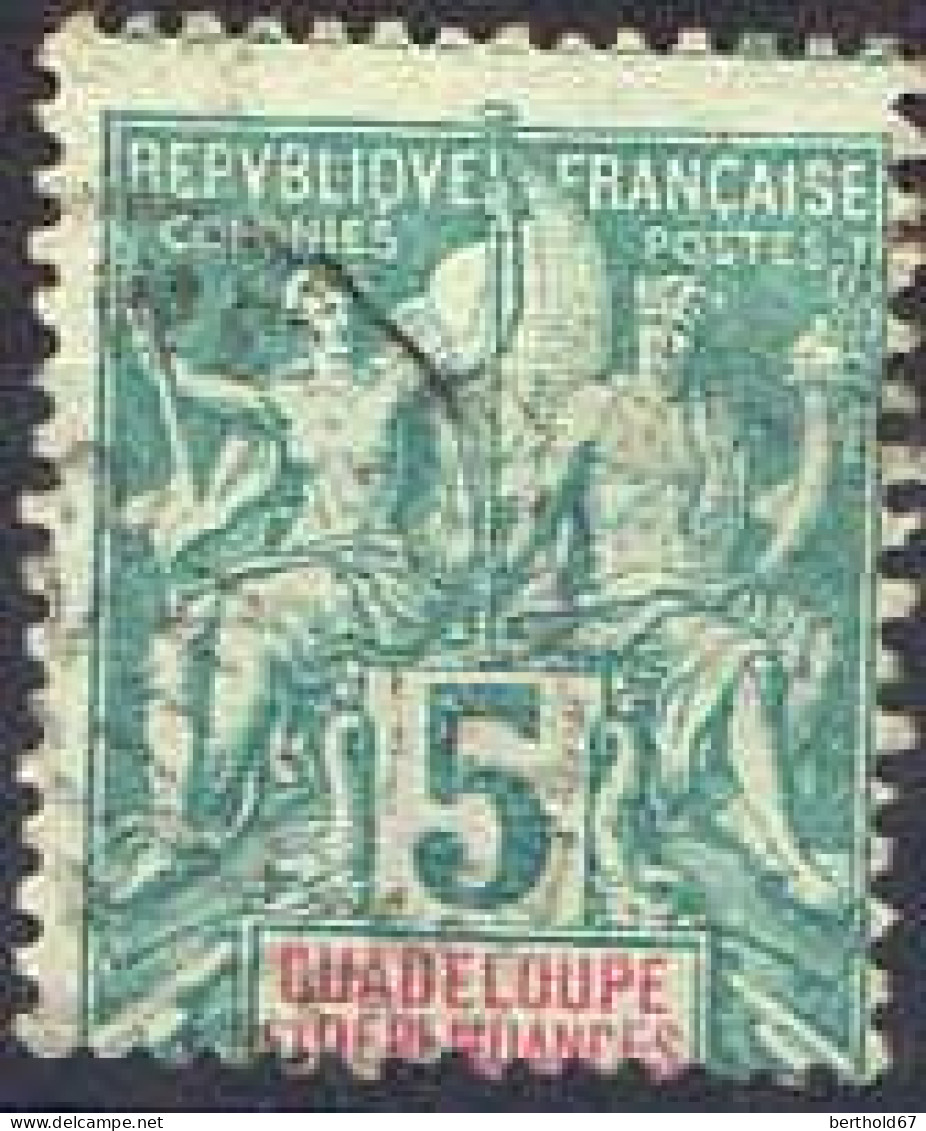 Guadeloupe Poste Obl Yv: 30 Mi:30 Groupe Allégorique Mouchon (cachet Rond) - Oblitérés