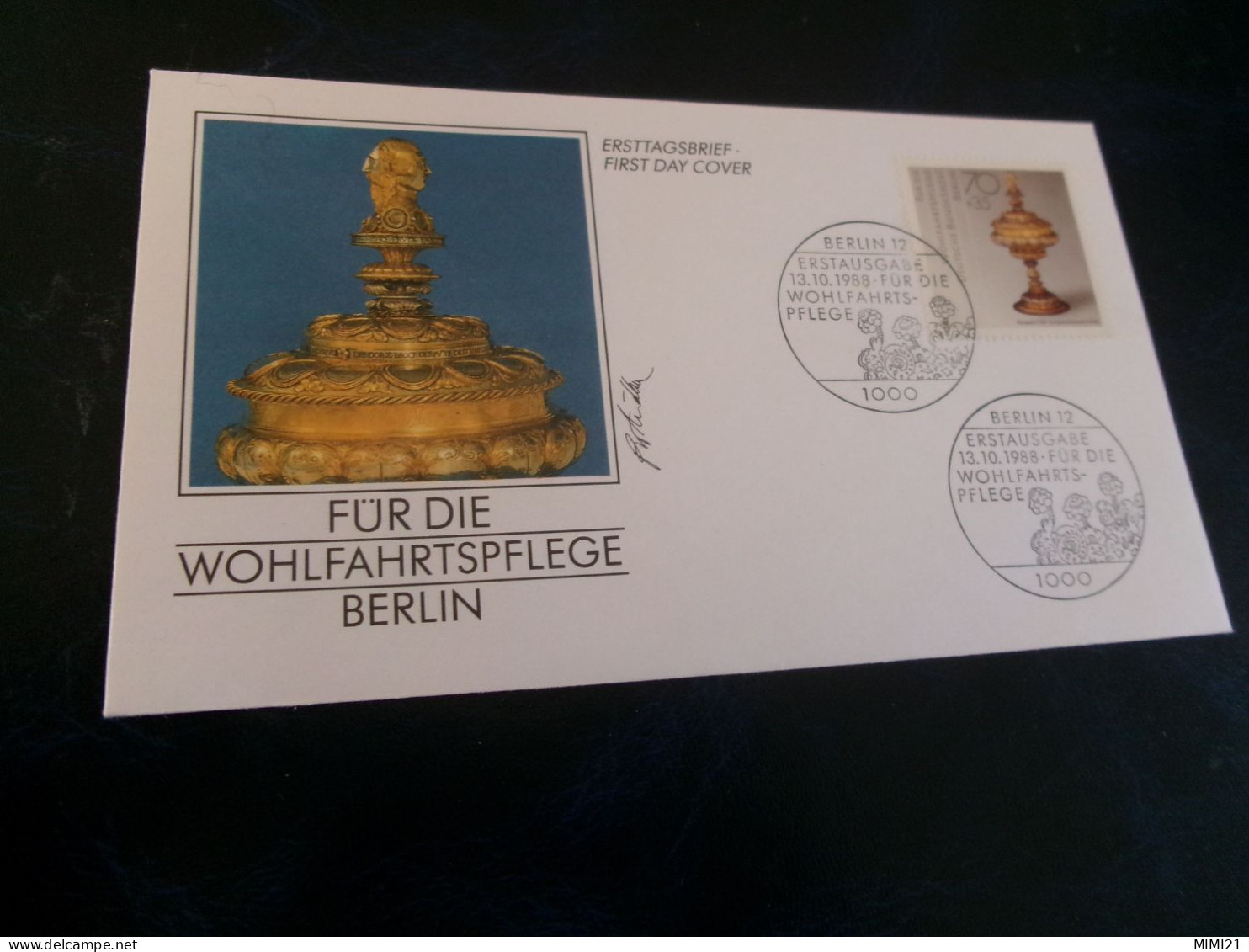 BELLE ENVELOPPE 1ER JOUR FDC "FUR DIE WOHLFAHRTSPFLEGE" ..CACHET BERLIN 13-10-1988 - 1981-1990