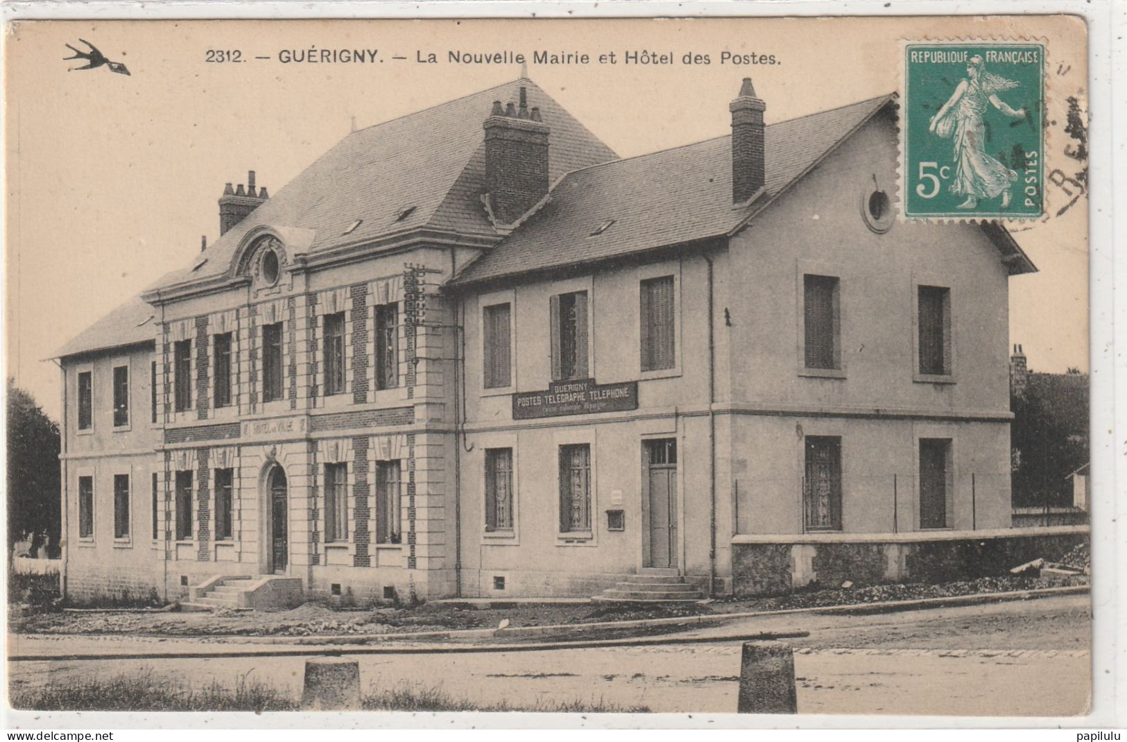 29 : DEPT 58 : édit. L'Hirondelle N° 2312 : Guérigny La Nouvelle Mairie Et Hôtel Des Postes - Guerigny