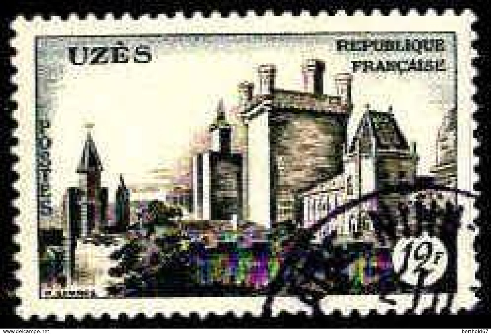 France Poste Obl Yv:1099 Mi:1128 Uzès Château (TB Cachet Rond) - Gebraucht