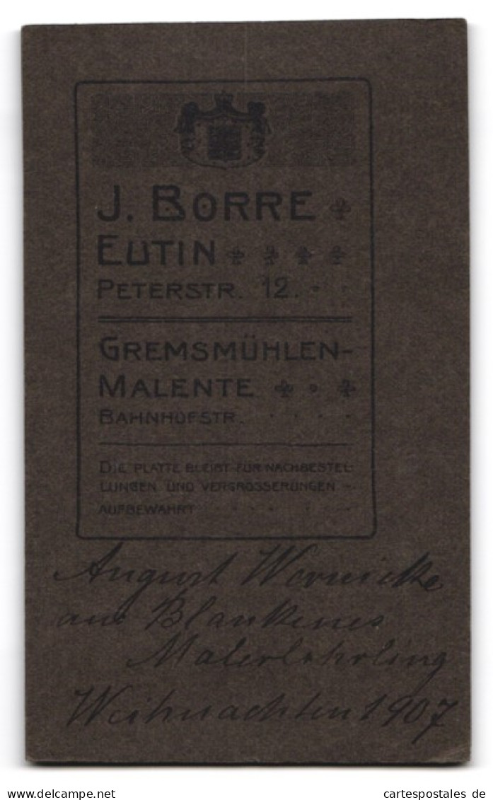 Fotografie J. Borre, Eutin, Peterstr. 12, Junger Herr Im Anzug Mit Krawatte  - Personas Anónimos