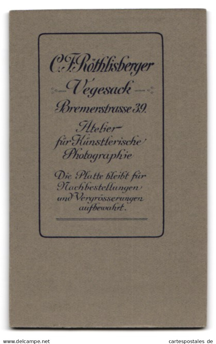 Fotografie C. F. Röthlisberger, Vegesack, Bremerstr. 39, Bürgerliche Dame Mit Zurückgebundenem Haar  - Personnes Anonymes
