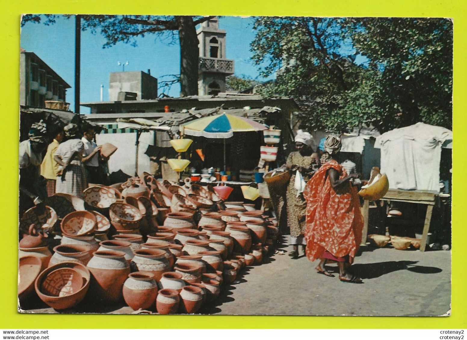 Sénégal DAKAR N°4424 Marché De Poteries En 1970 Animée VOIR 2 TIMBRES Oiseaux - Senegal