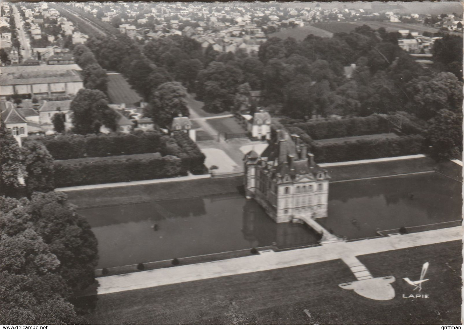 EN AVION AU DESSUS DE ORMESSON SUR MARNE LE CHATEAU VUE AERIENNE CPSM 10X15 TBE - Ormesson Sur Marne