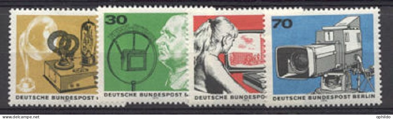 Berlin  416/419   * *  TB   Cote 5 Euro  - Unused Stamps