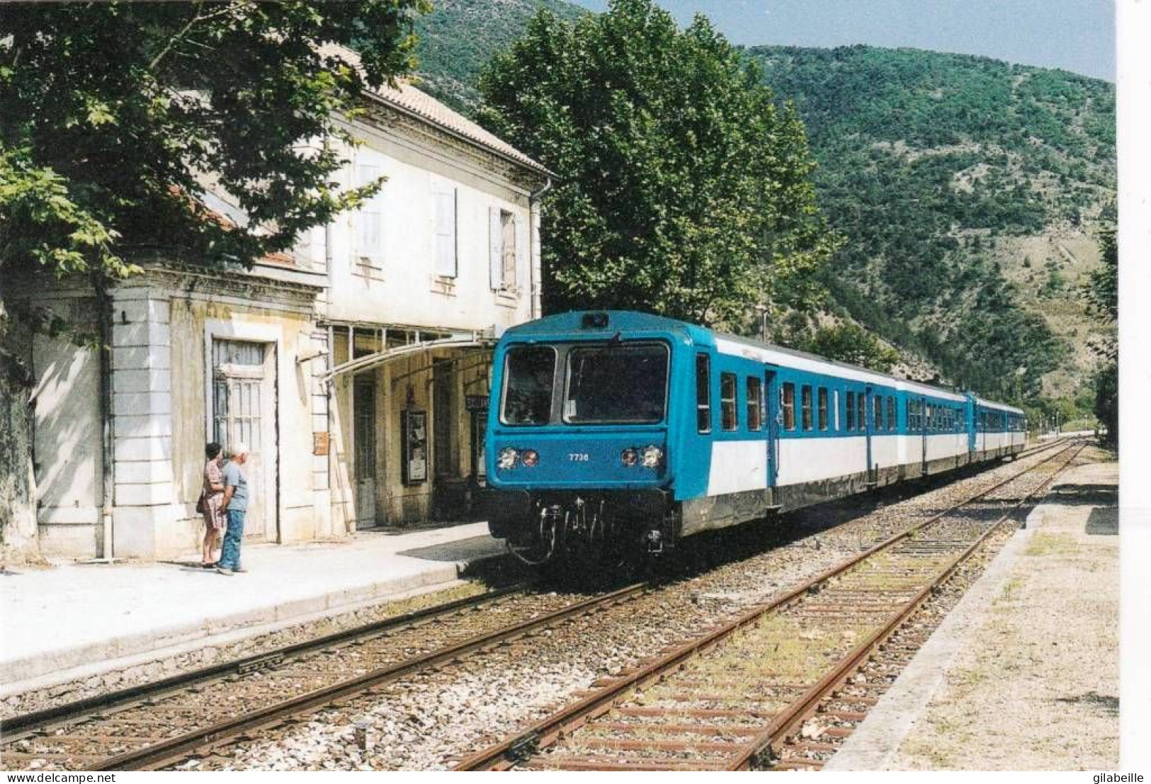 26 - Drome -  SAILLANS -  Ligne SNCFde Livron A Veynes - Autorail En Gare De Saillans - Autres & Non Classés