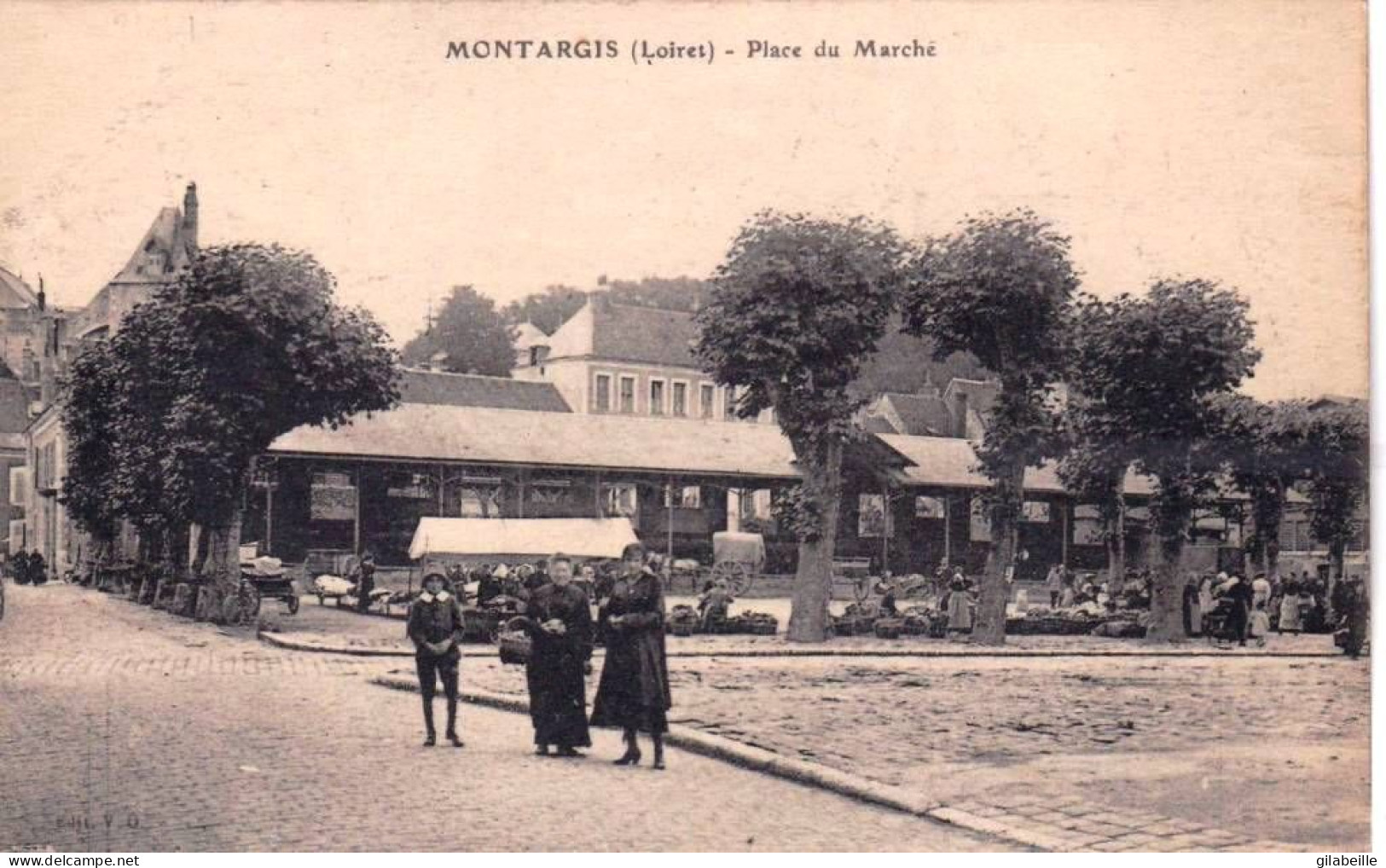 45 - Loiret -  MONTARGIS - Place Du Marché - Montargis