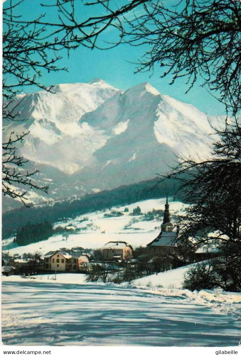 74 - Haute Savoie -  COMBLOUX -  Vue Sur Le Village - Combloux