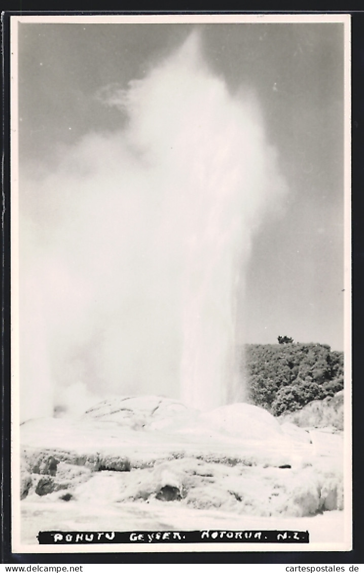 AK Rotorua, Ruhutu Geyser  - Nouvelle-Zélande