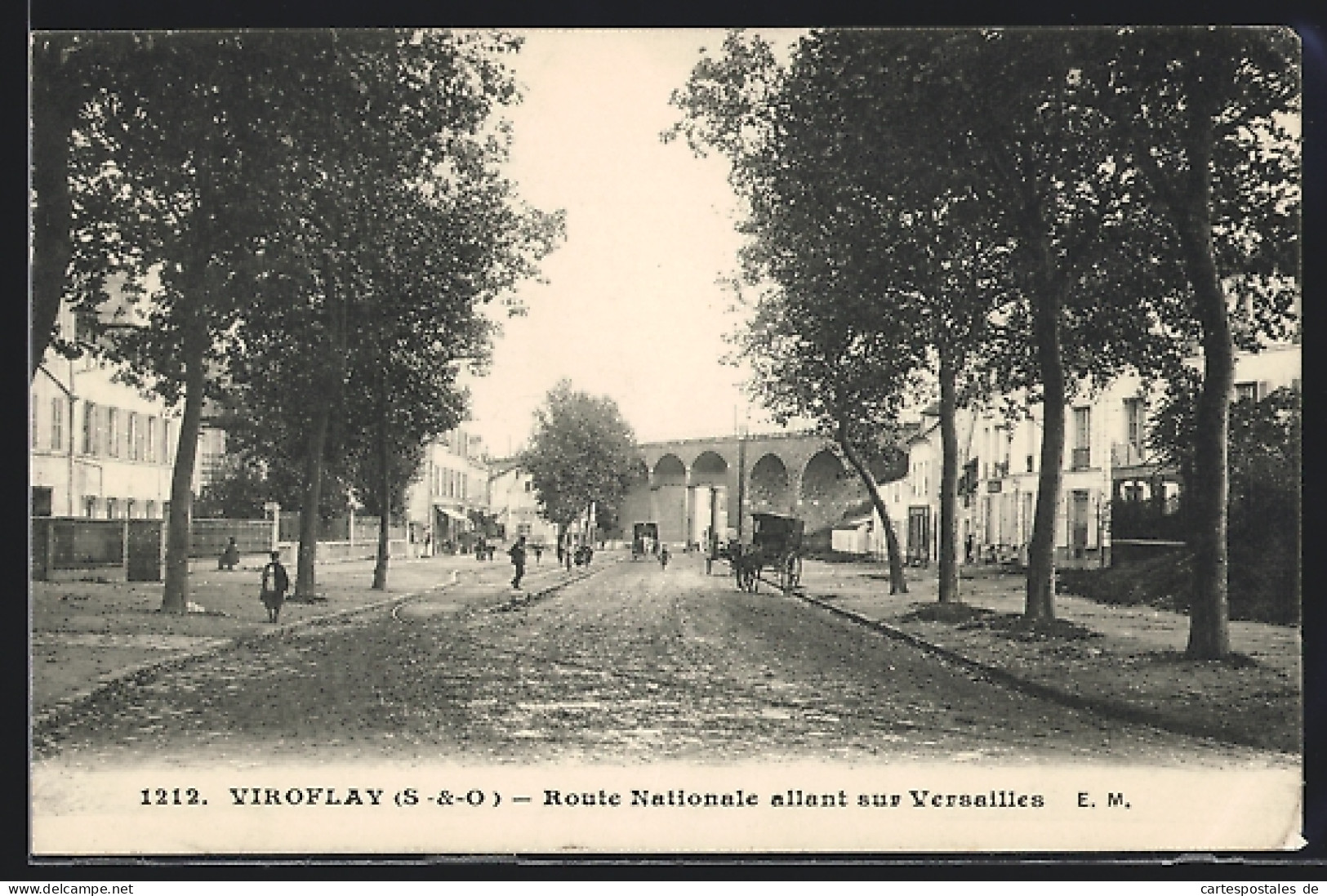 CPA Viroflay, Route Nationale Allant Sur Versailles  - Viroflay