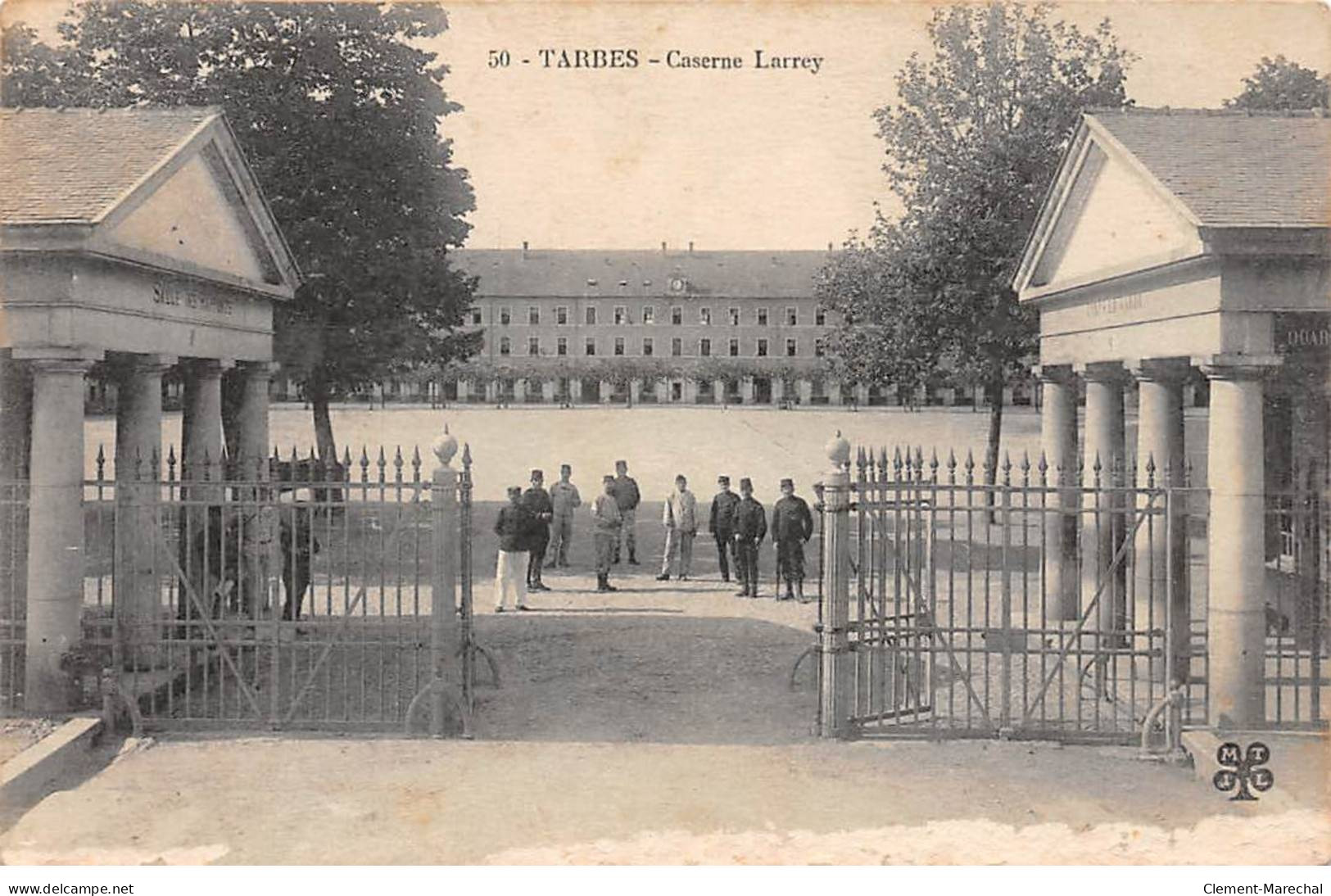 TARBES - Caserne Larrey - Très Bon état - Tarbes