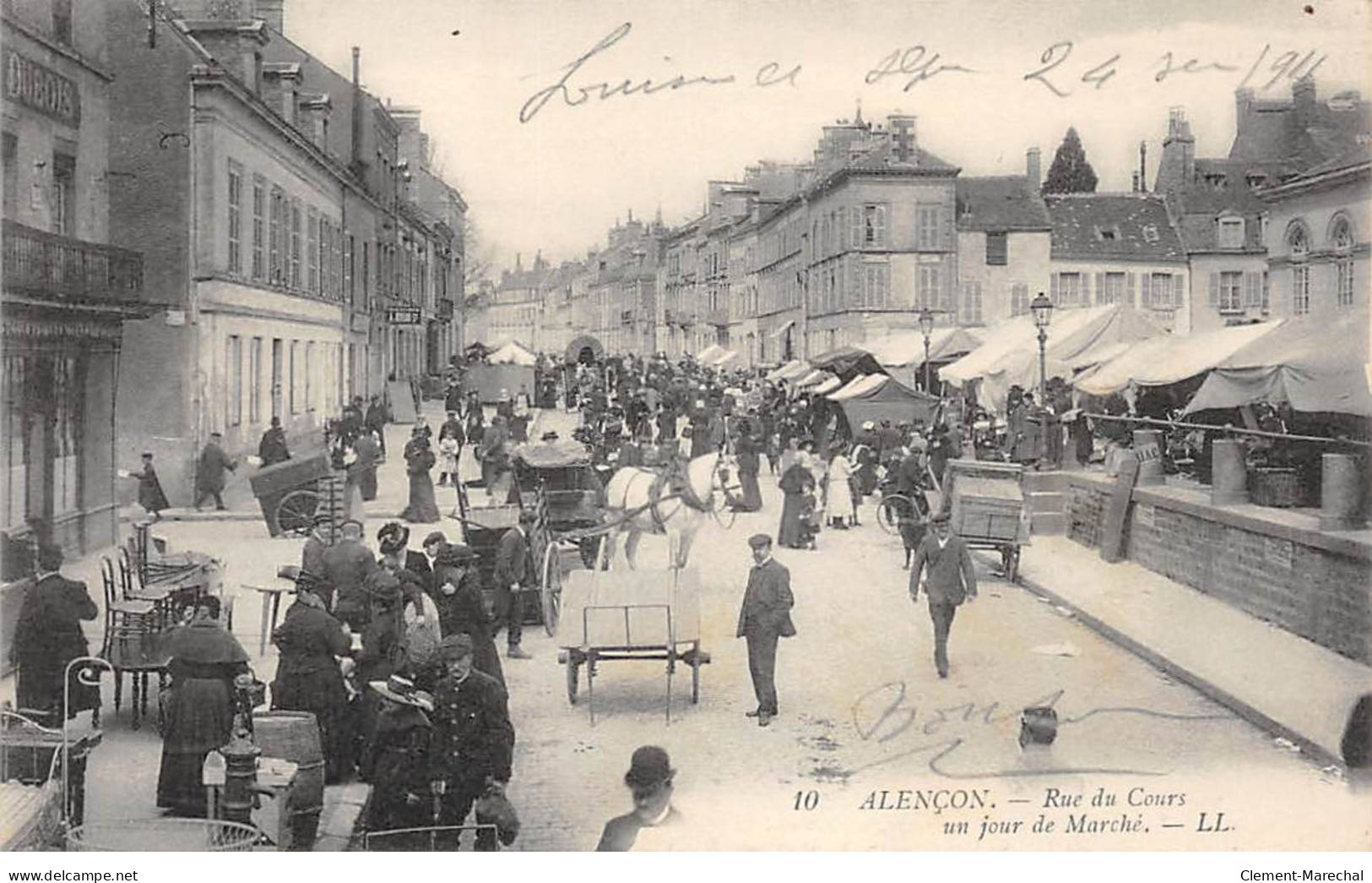 ALENCON - Rue Du Cours Un Jour De Marché - Très Bon état - Alencon
