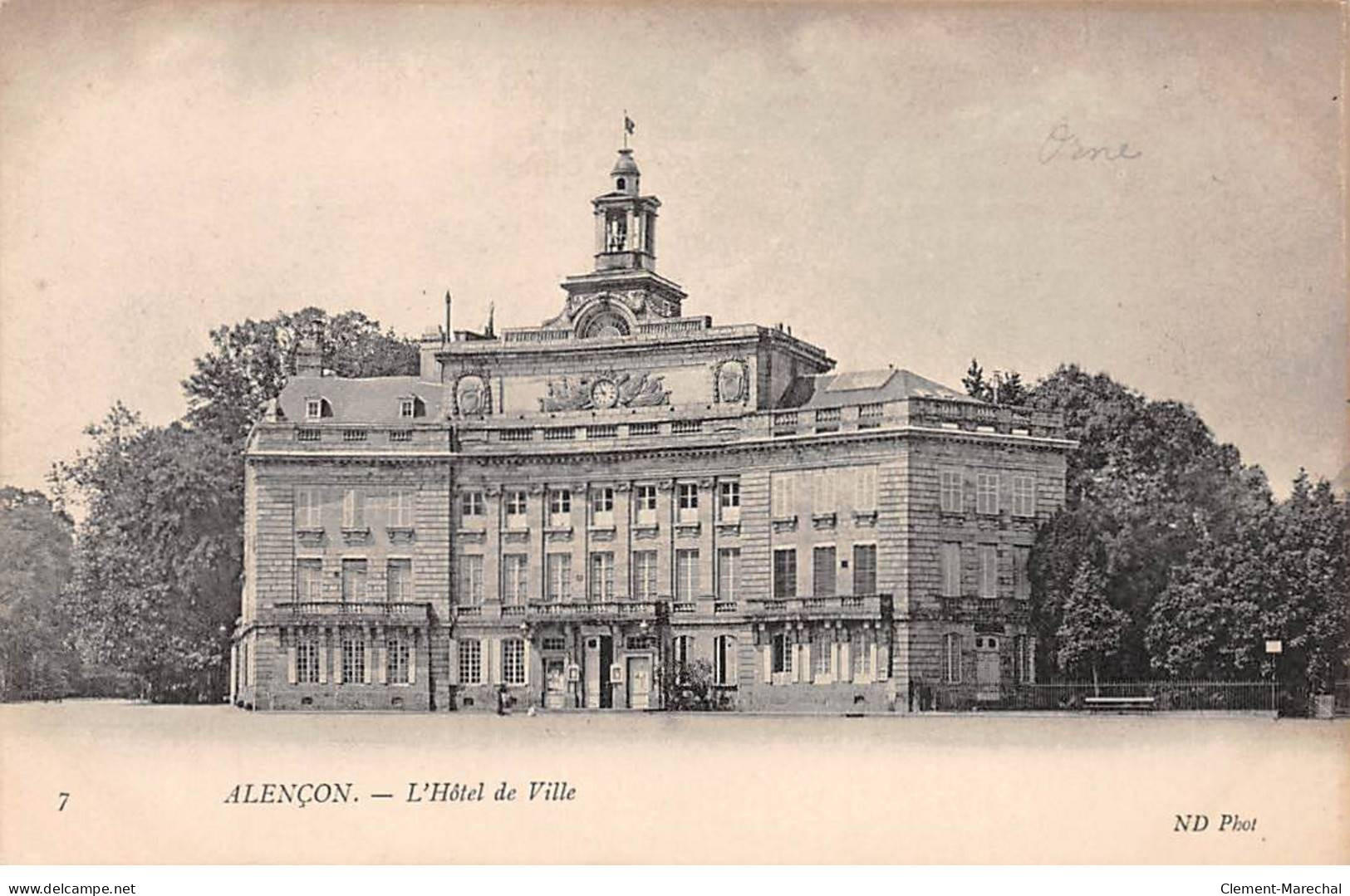ALENCON - L'Hôtel De Ville - Très Bon état - Alencon