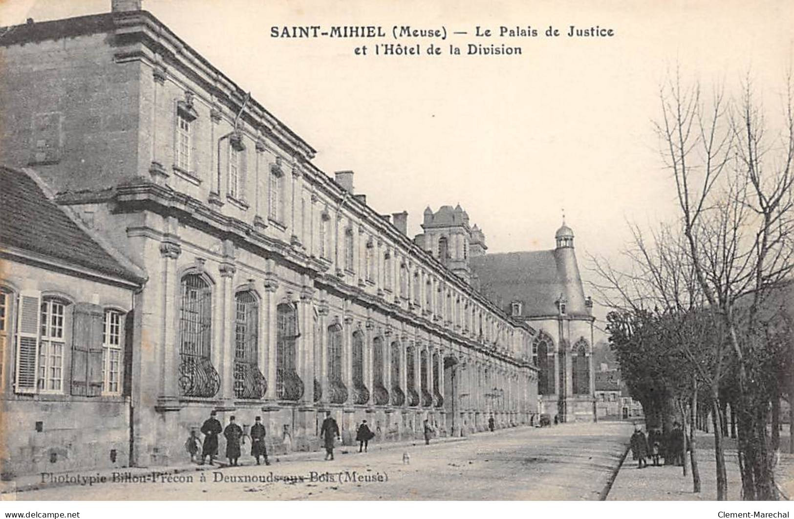 SAINT MIHIEL - Le Palais De Justice Et L'Hôtel De La Division - Très Bon état - Saint Mihiel