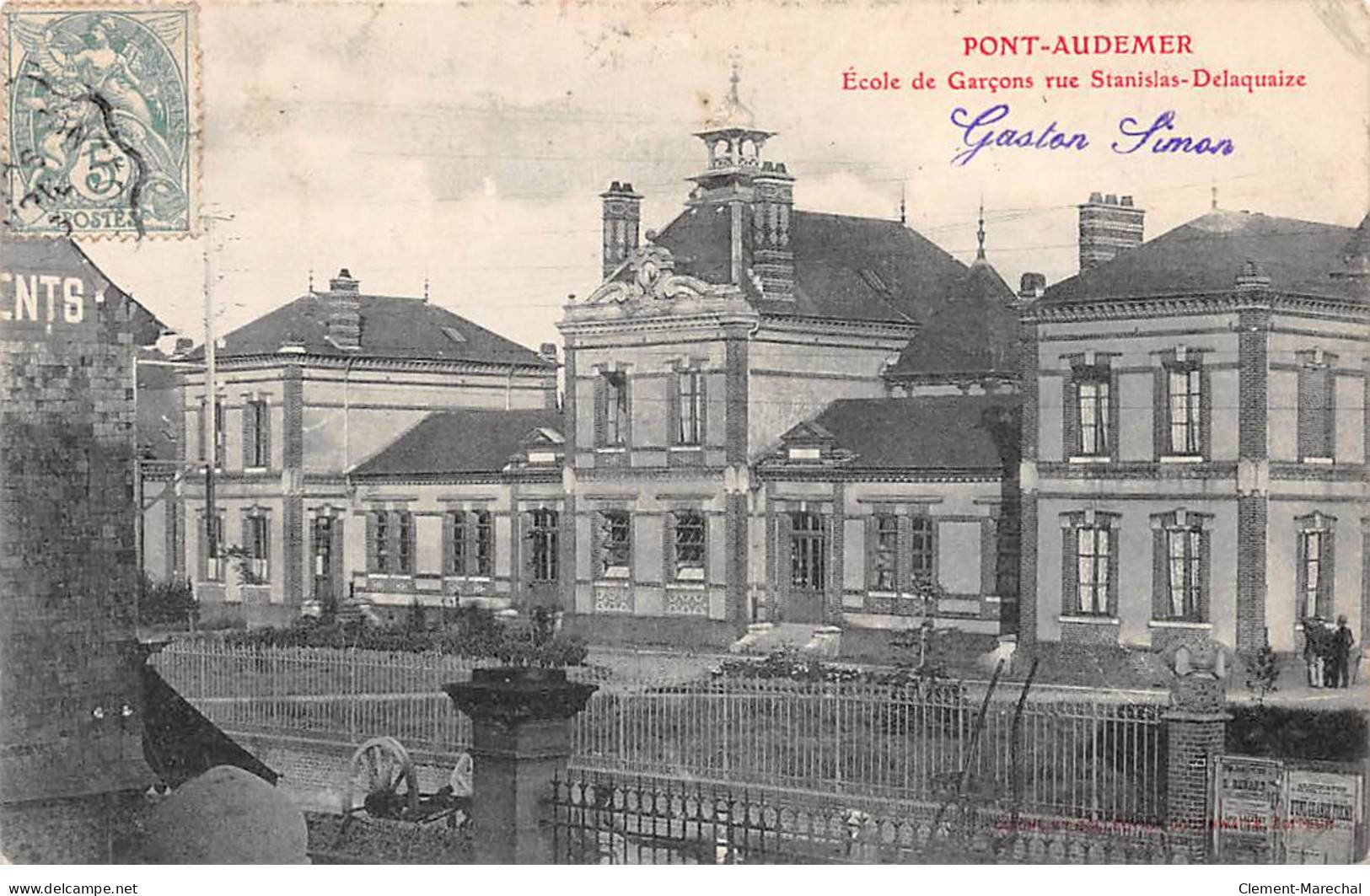 PONT AUDEMER - Ecole De Garçons Rue Stanislas Delaquaize - état - Pont Audemer