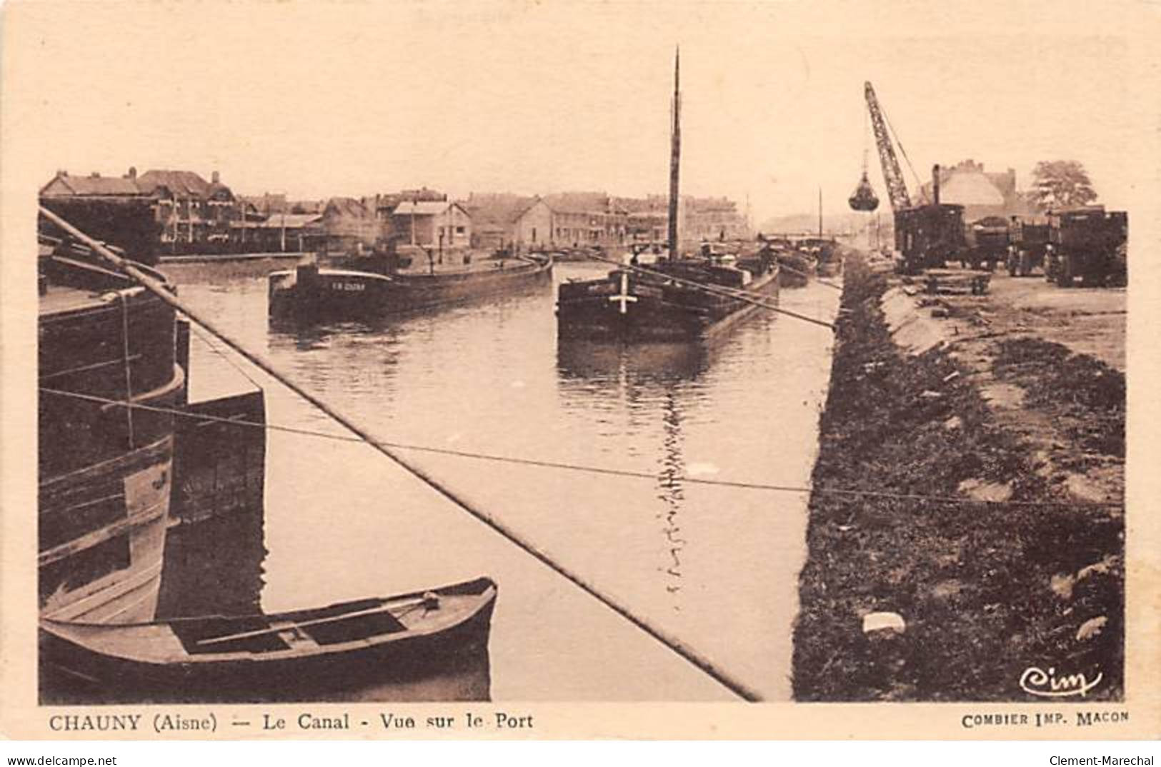 CHAUNY - Le Canal - Vue Sur Le Port - Très Bon état - Chauny