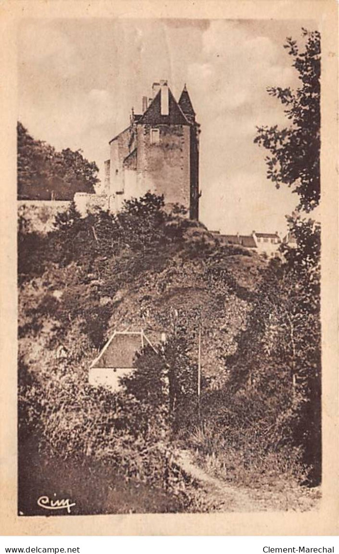 BOUSSAC - Le Château Féodal - Très Bon état - Boussac