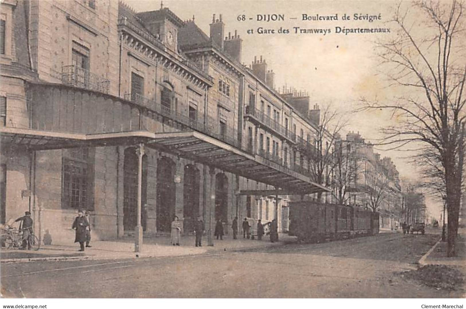 DIJON - Boulevard De Sévigné Et Gare Des Tramways Départementaux - état - Dijon