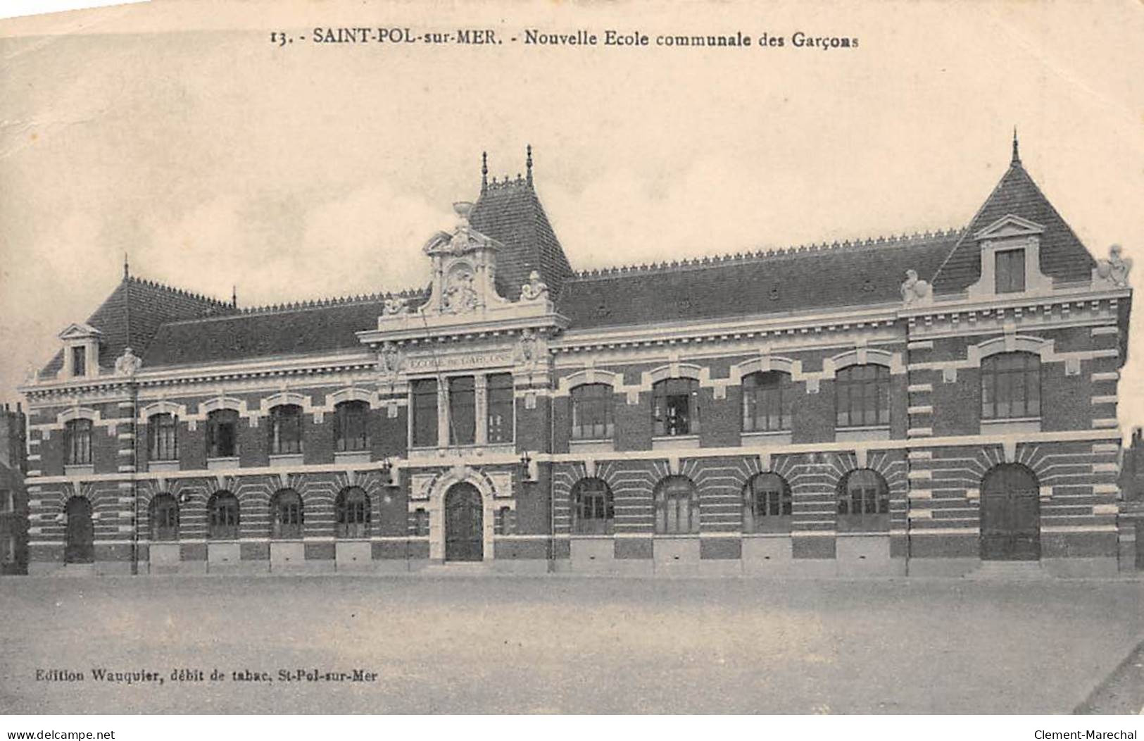 SAINT POL SUR MER - Nouvelle Ecole Communale Des Garçons - état - Saint Pol Sur Mer