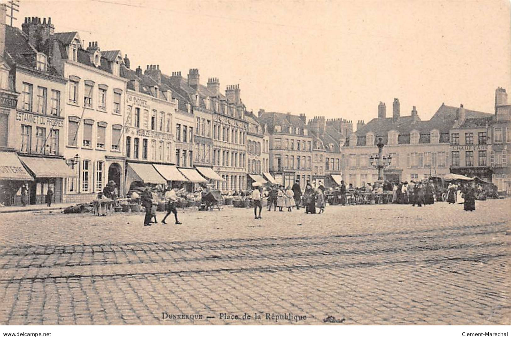 DUNKERQUE - Place De La République - Très Bon état - Dunkerque