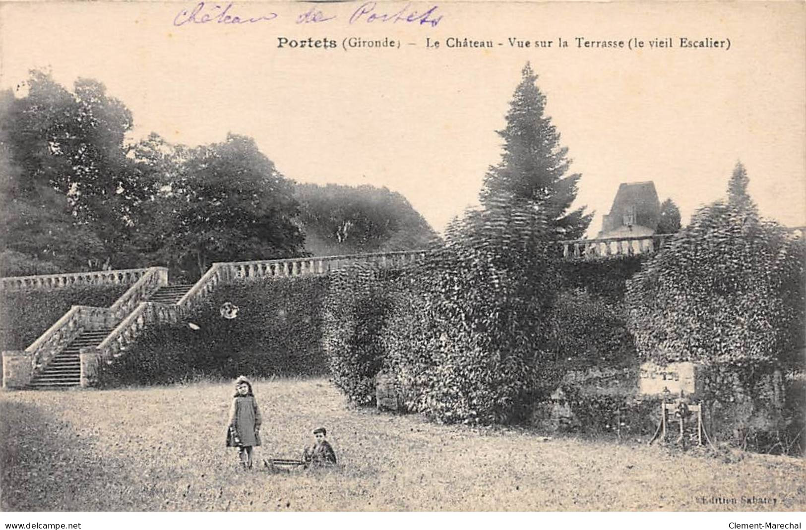PORTETS - Le Château - Vue Sur La Terrasse - Très Bon état - Autres & Non Classés