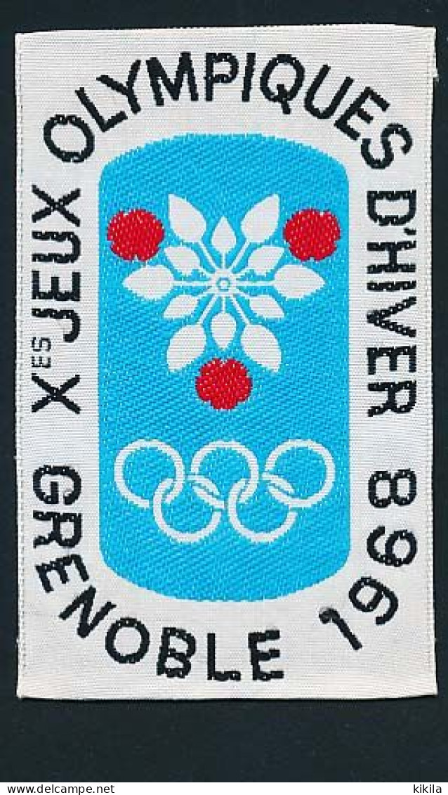 Ecusson Tissus 4,7 X 7,5 Cm  Xèmes Jeux Olympiques D'Hiver De GRENOBLE 1968 Olympic Games Grenoble "Excoffon" - Scudetti In Tela