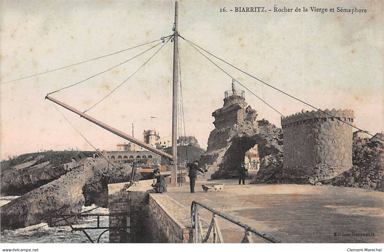BIARRITZ - Rocher De La Vierge Et Sémaphore - Très Bon état - Biarritz