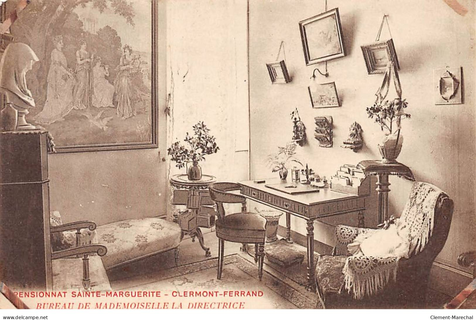 CLERMONT FERRAND - Pensionnat Sainte Marguerite - Bureau De Mlle La Directrice - état - Clermont Ferrand