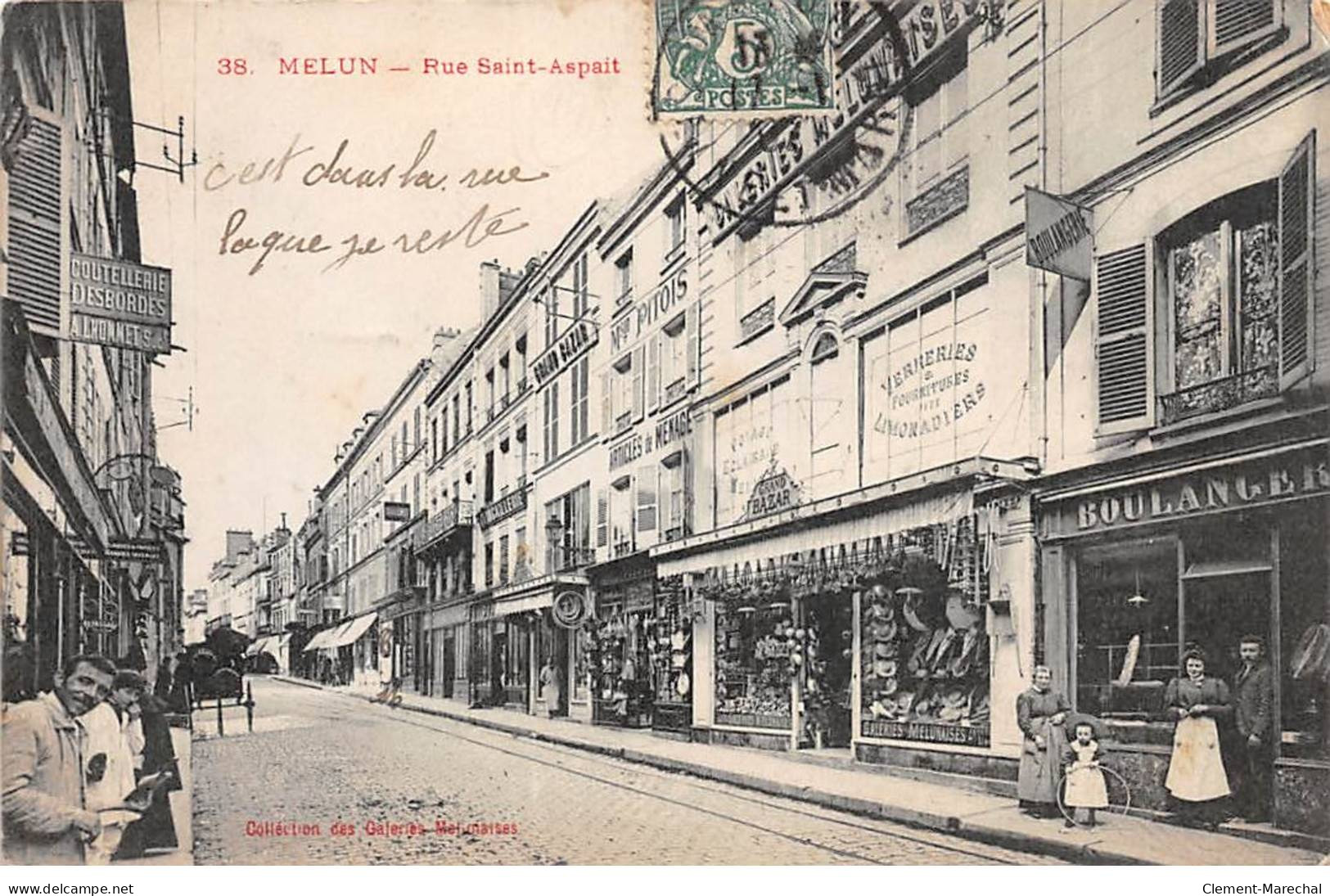MELUN - Rue Saint Aspait - Très Bon état - Melun