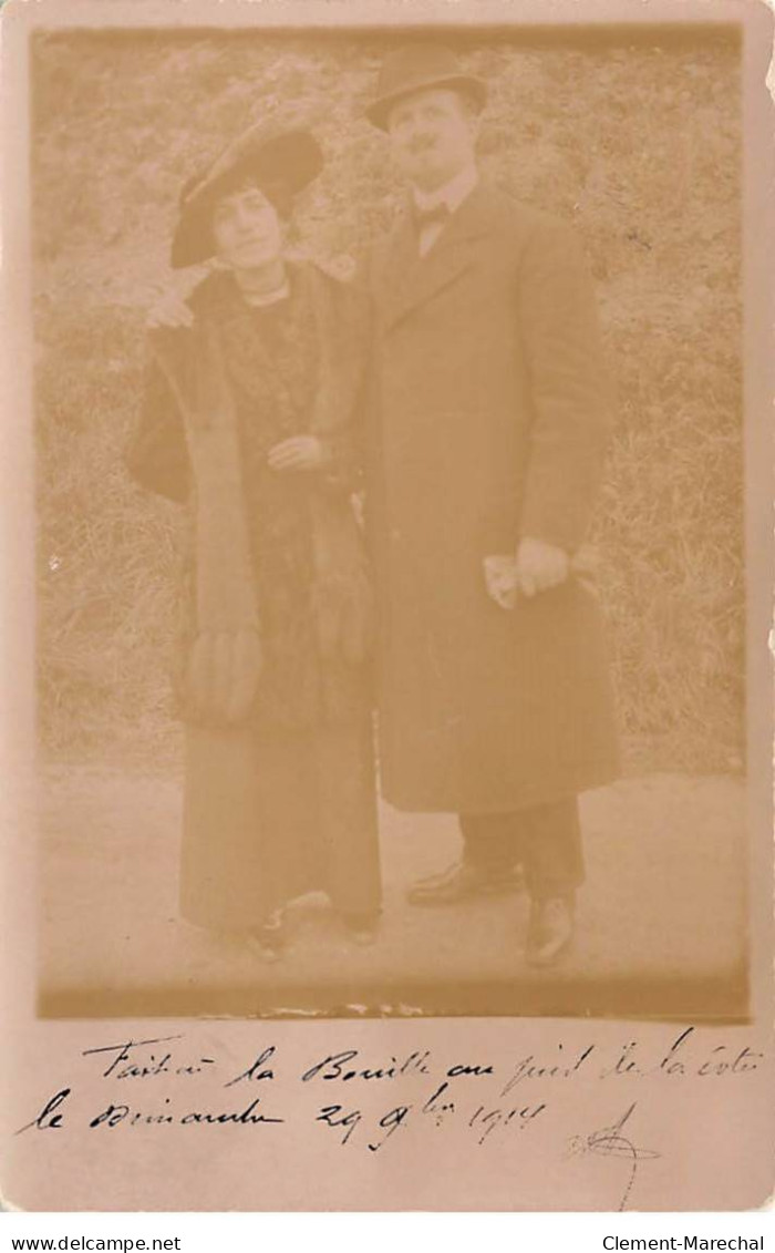 LA BOUILLE - ROUEN - Carte Photo - M. Et Mme Angot- état - Rouen