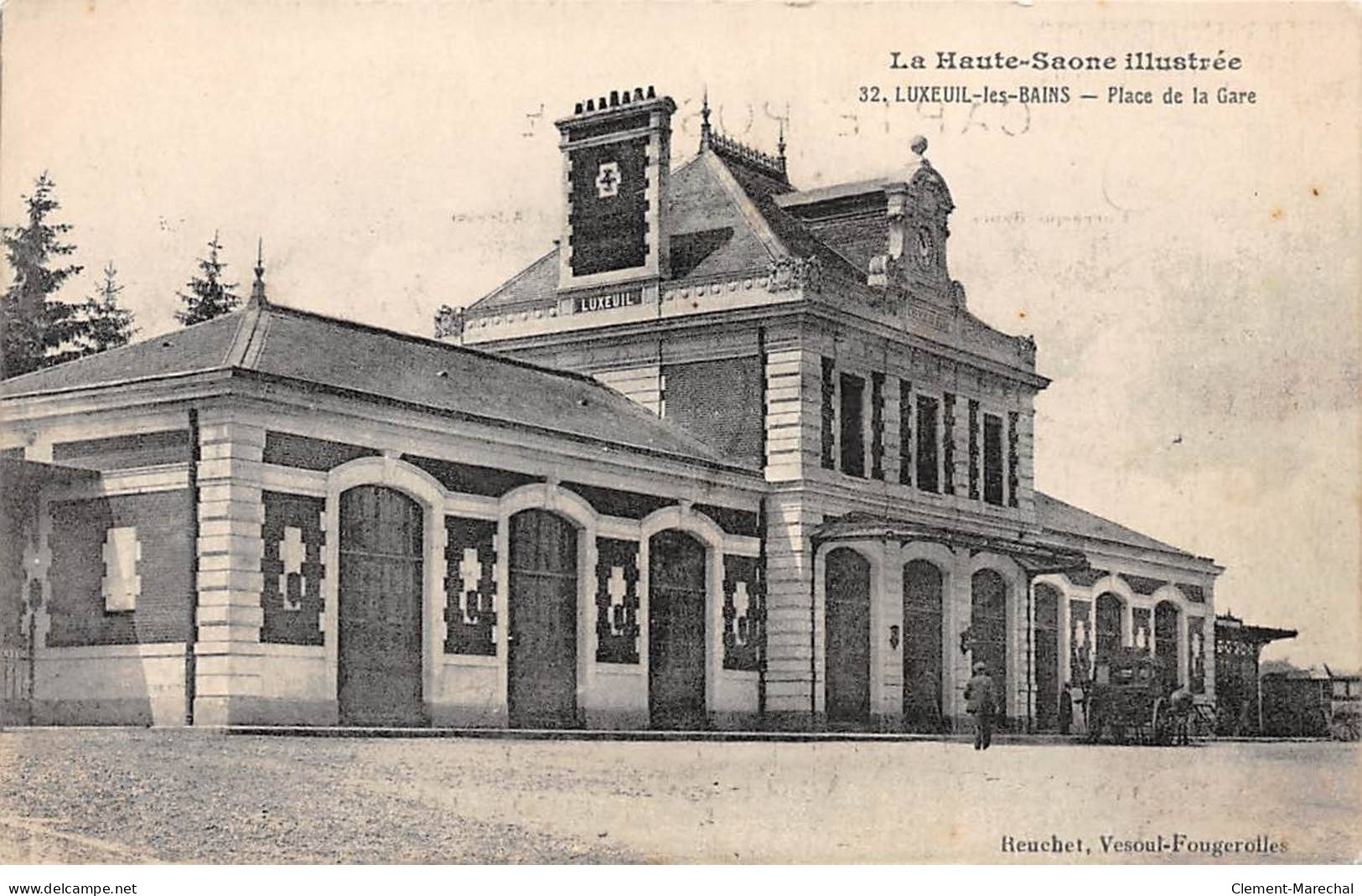 LUXEUIL LES BAINS - Place De La Gare - Très Bon état - Luxeuil Les Bains