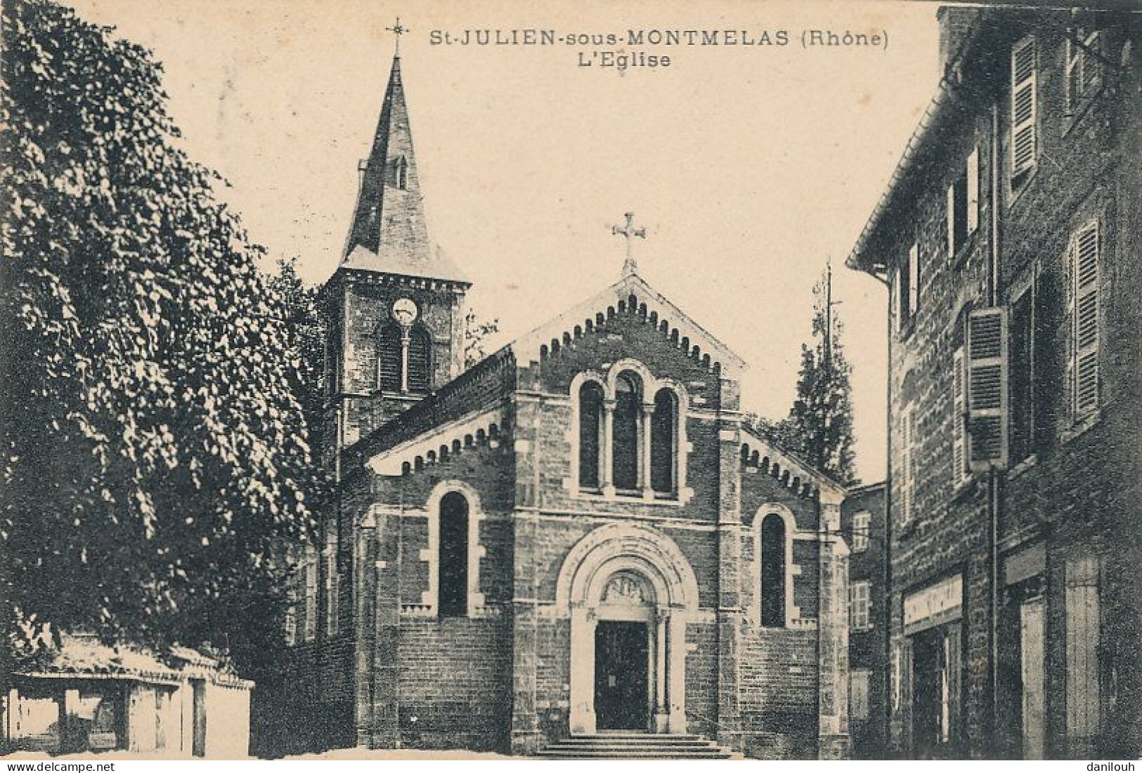 69 // SAINT JULIEN SOUS MONTMELAS  Eglise - Autres & Non Classés