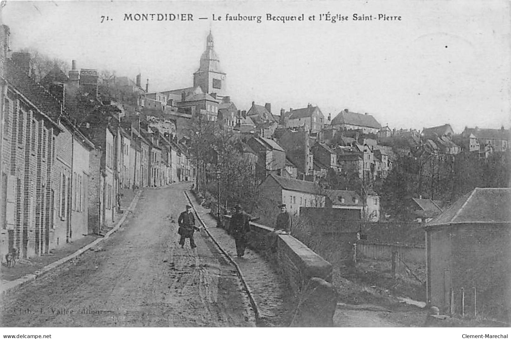 MONTDIDER - Le Faubourg Becquerel Et L'Eglise Saint Pierre - Très Bon état - Montdidier