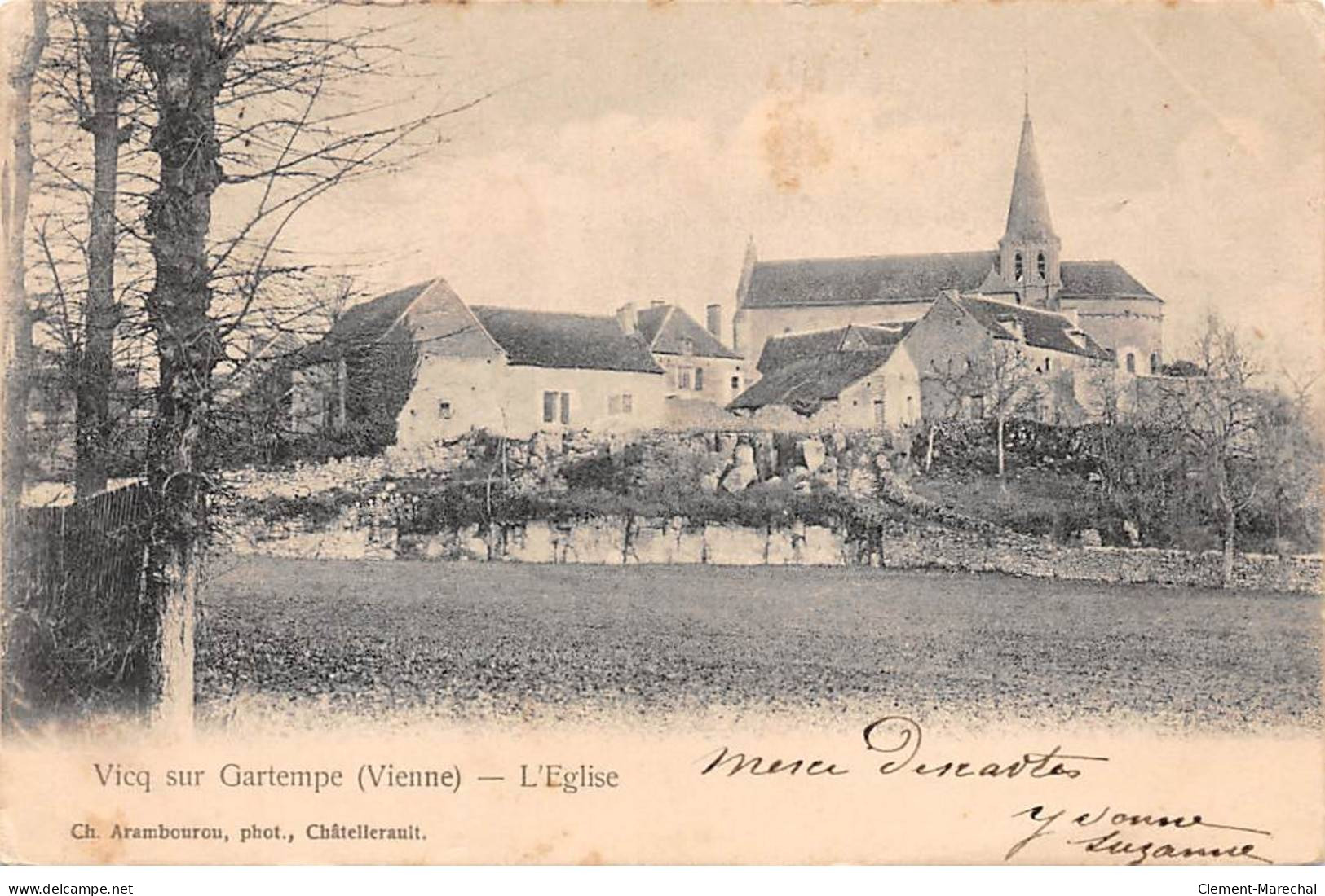 VICQ SUR GARTEMPE - L'Eglise - état - Other & Unclassified