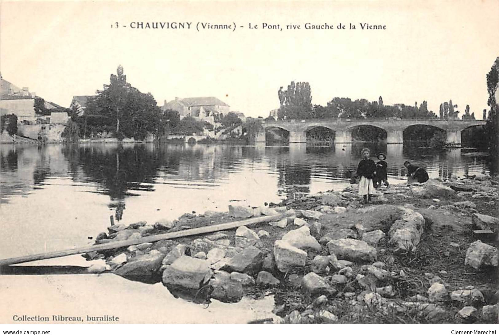 CHAUVIGNY - Le Pont, Rive Gauche De La Vienne - Très Bon état - Chauvigny